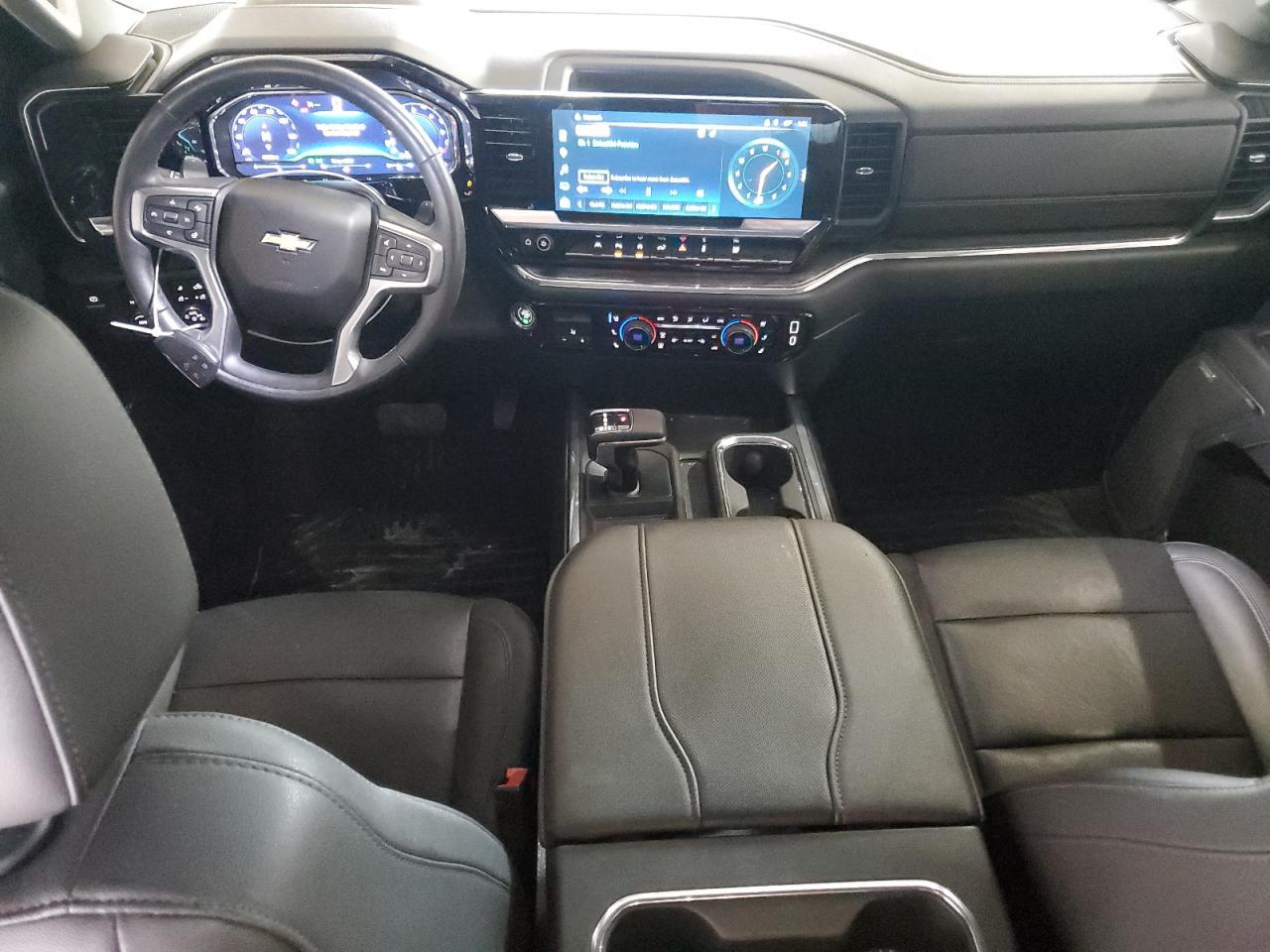 2023 CHEVROLET Silverado