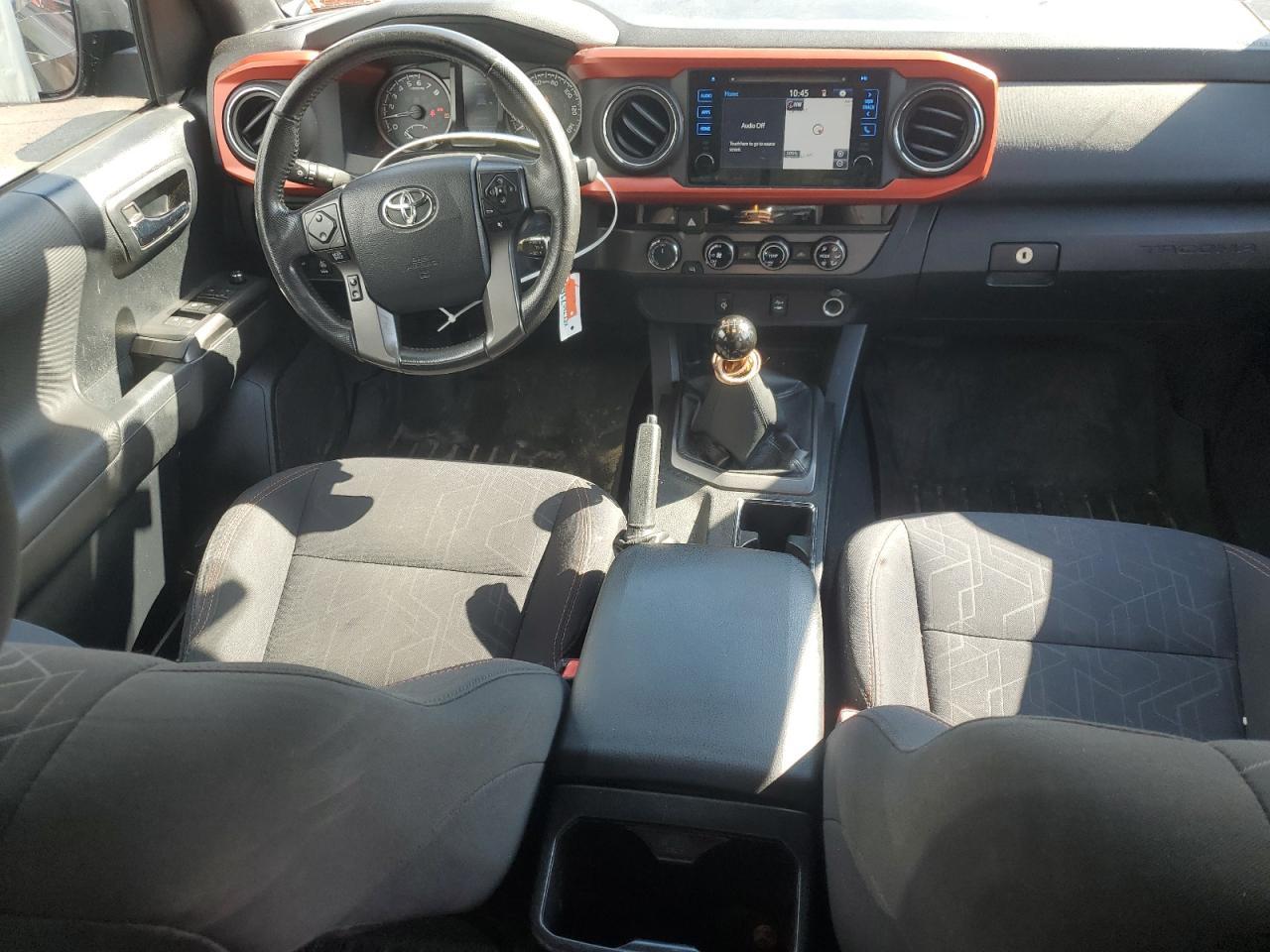 2016 TOYOTA TACOMA