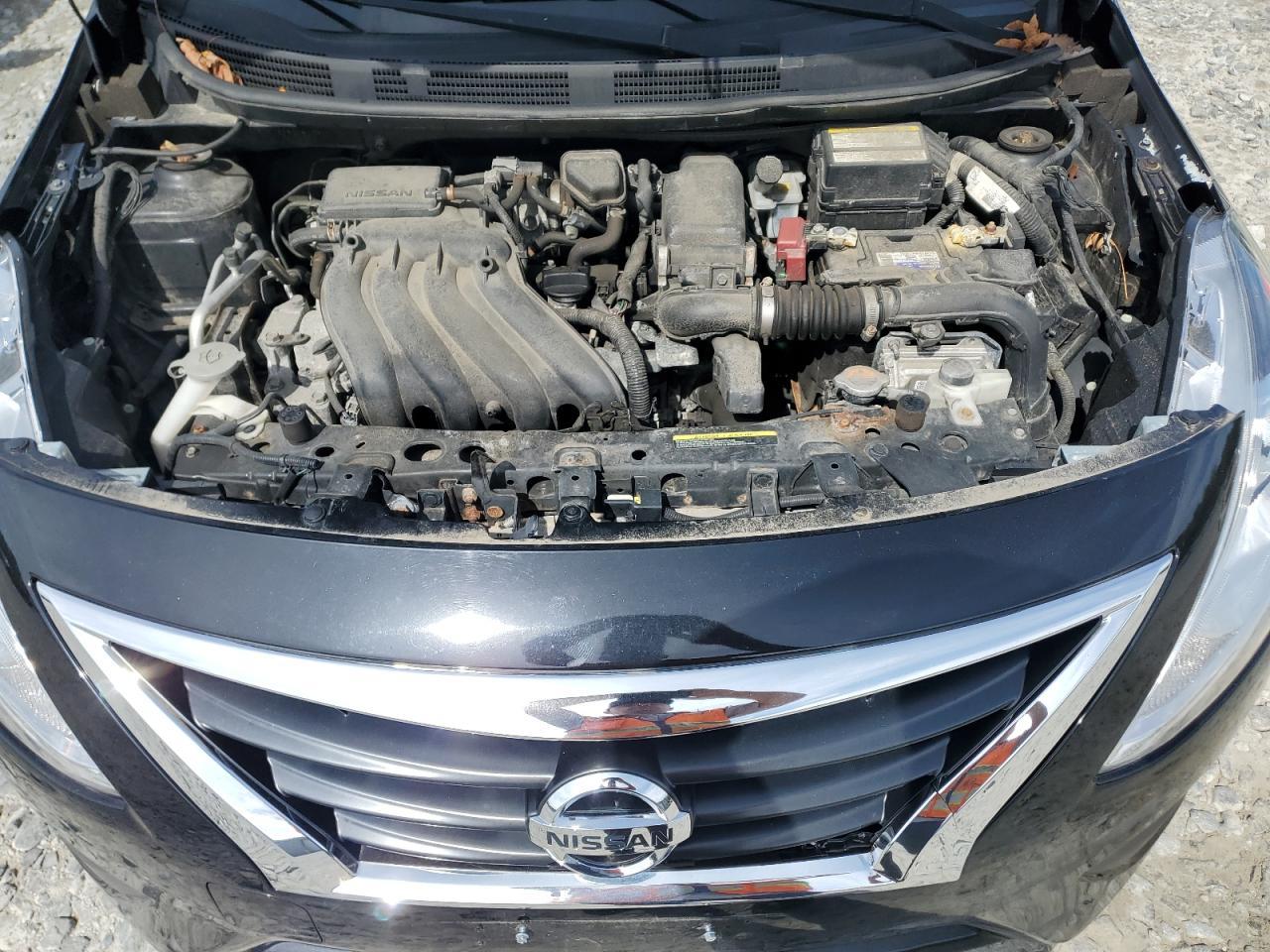 2016 NISSAN VERSA