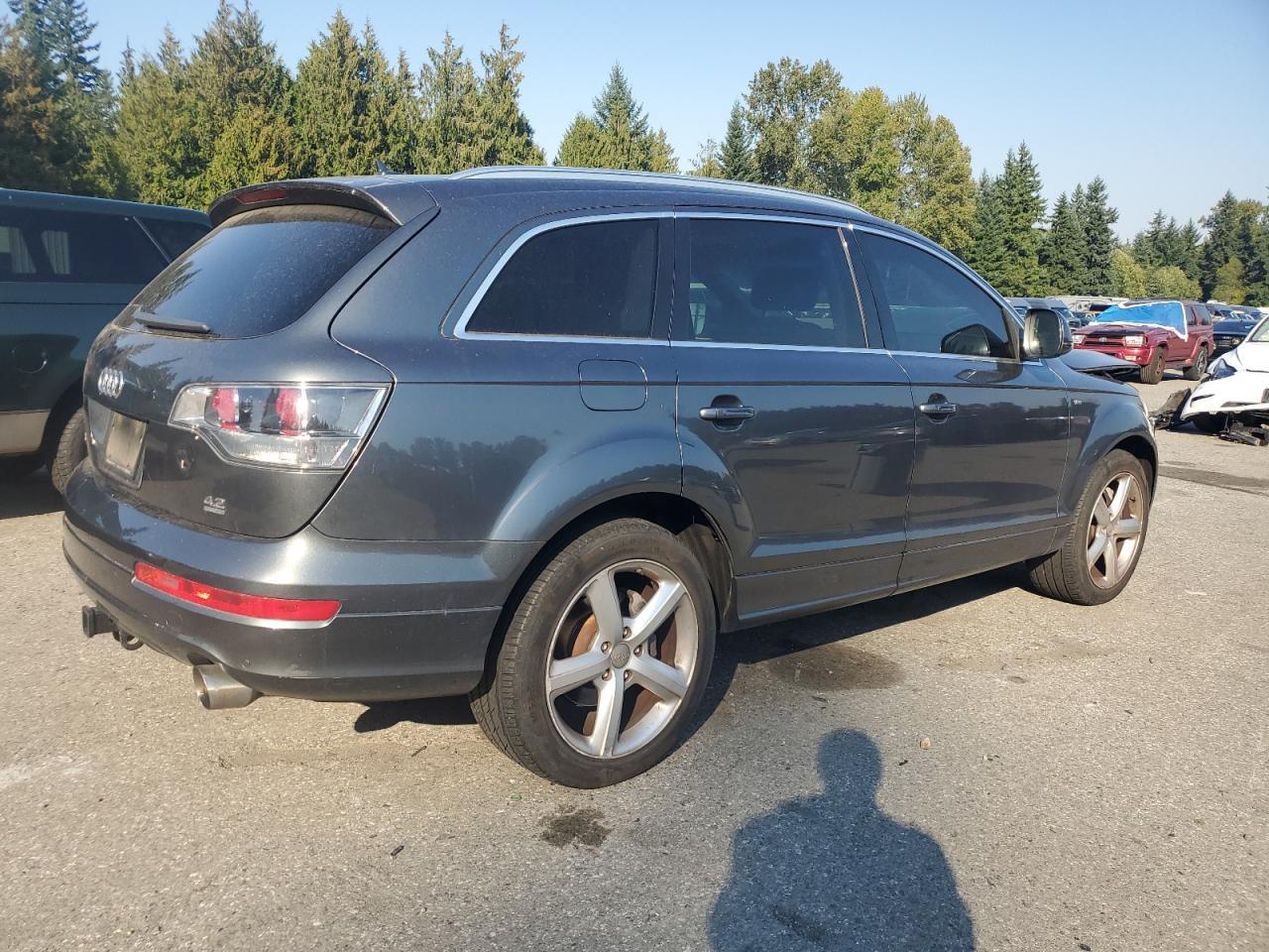 2009 AUDI Q7