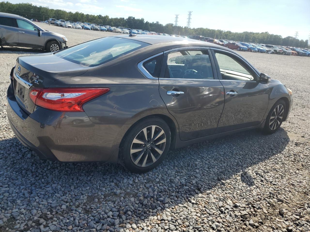 2016 NISSAN ALTIMA