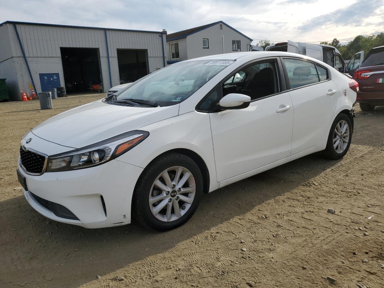 2017 KIA FORTE
