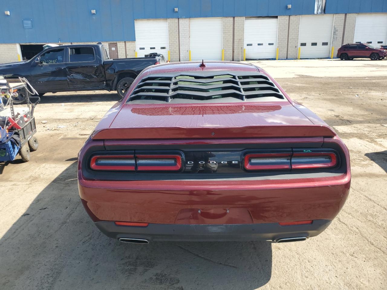 2017 DODGE Challenger