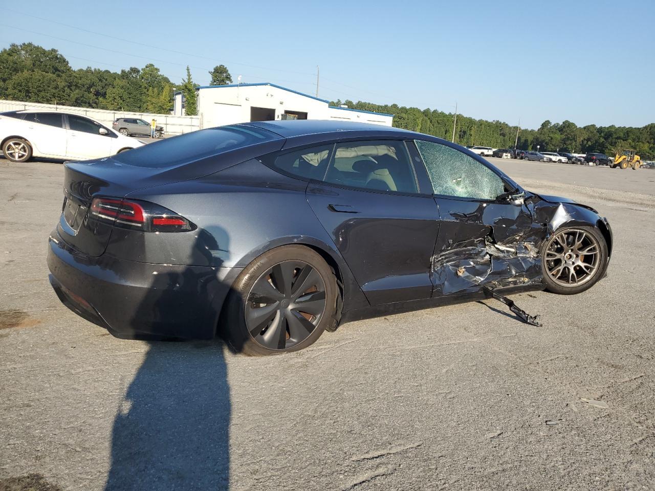 2024 TESLA MODEL S