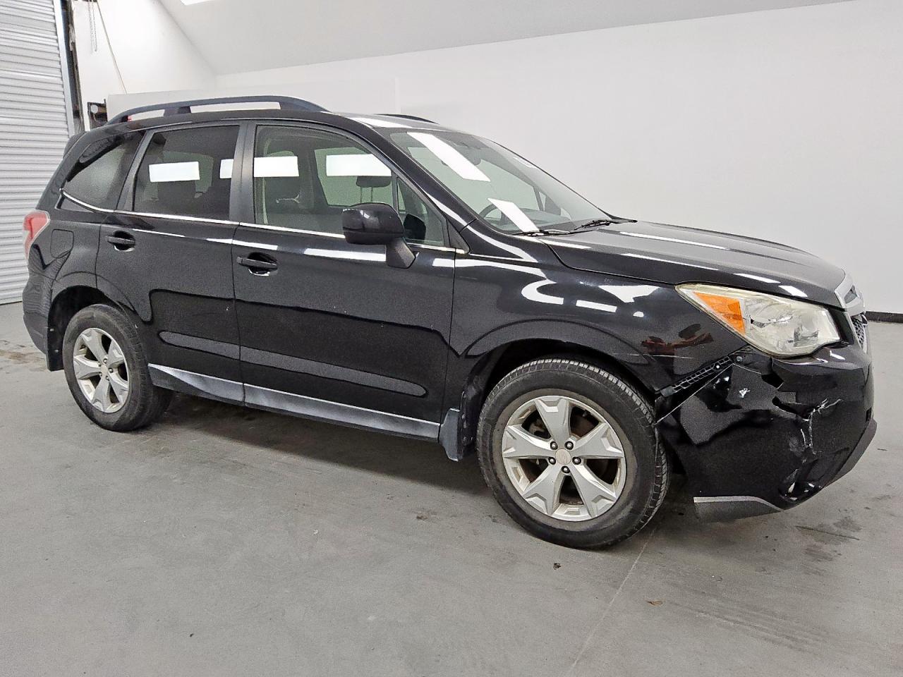 2016 SUBARU FORESTER