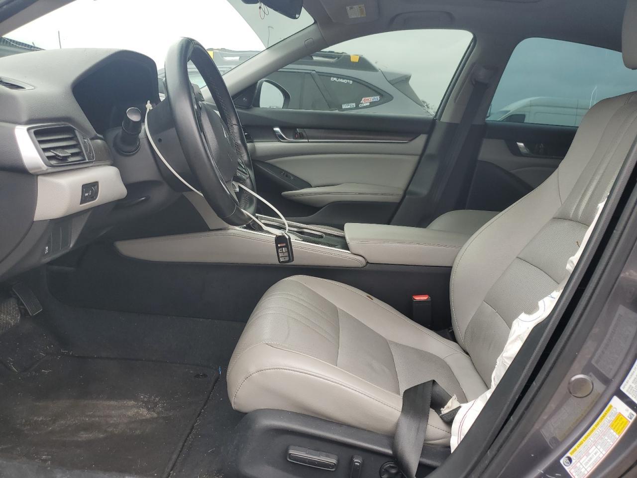 2019 HONDA ACCORD