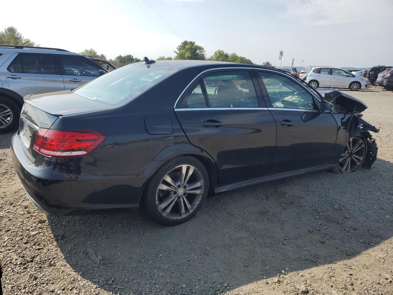 2016 MERCEDES-BENZ E-Class