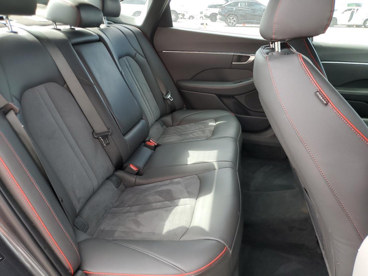 2022 HYUNDAI SONATA