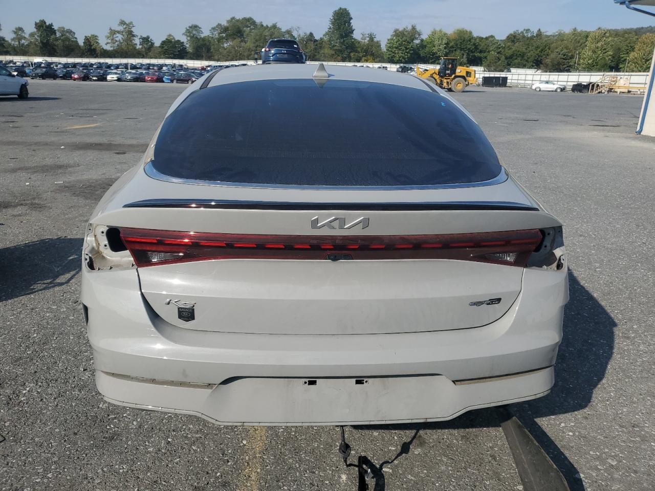 2022 KIA K5