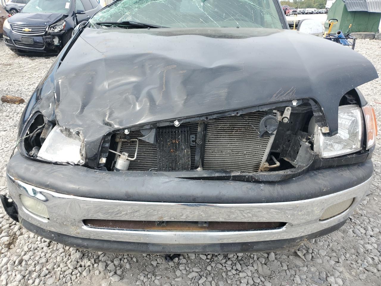 2002 TOYOTA TUNDRA