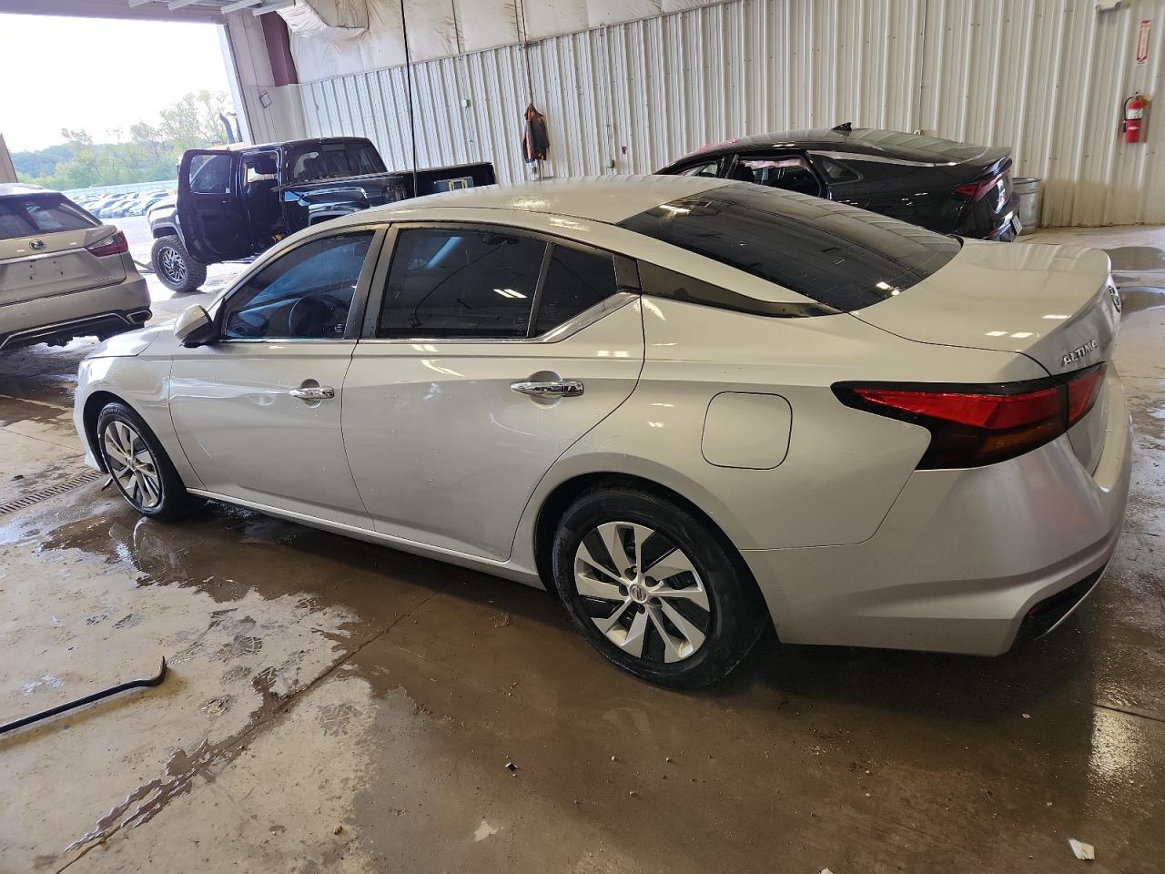 2022 NISSAN ALTIMA