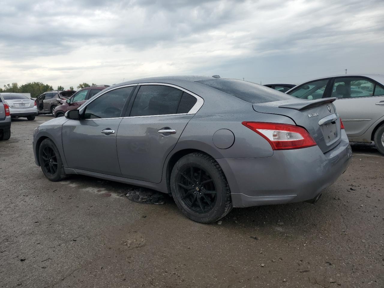 2009 NISSAN Maxima