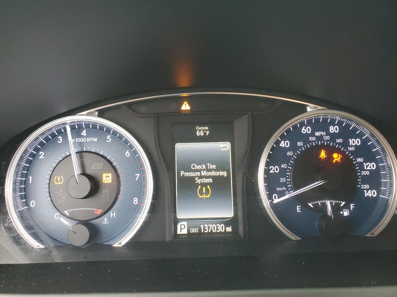 2016 TOYOTA CAMRY