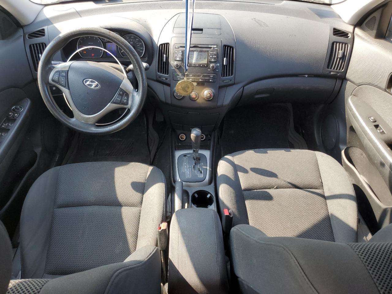2010 HYUNDAI ELANTRA
