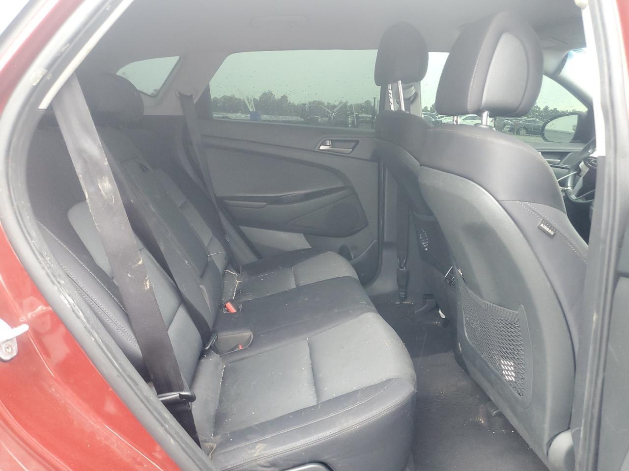 2018 HYUNDAI TUCSON