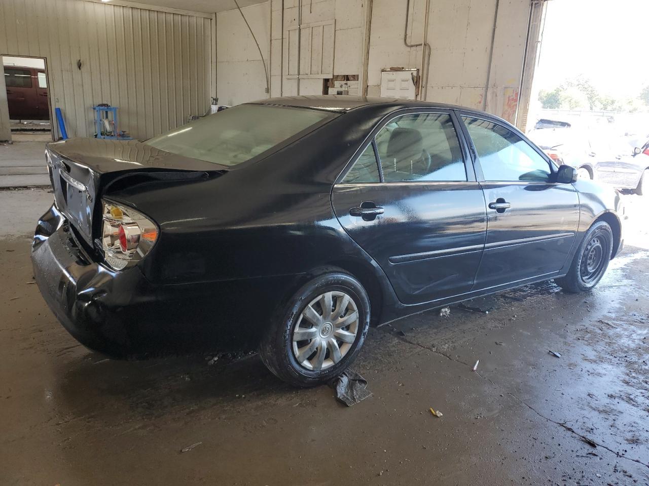 2005 TOYOTA CAMRY