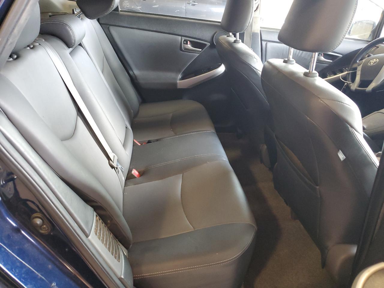 2014 TOYOTA PRIUS