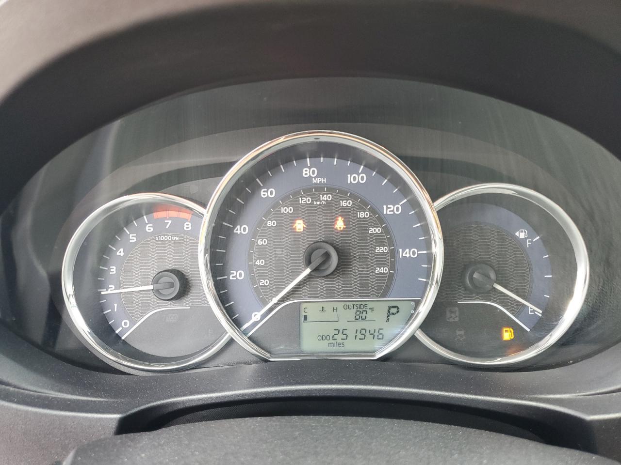 2015 TOYOTA COROLLA