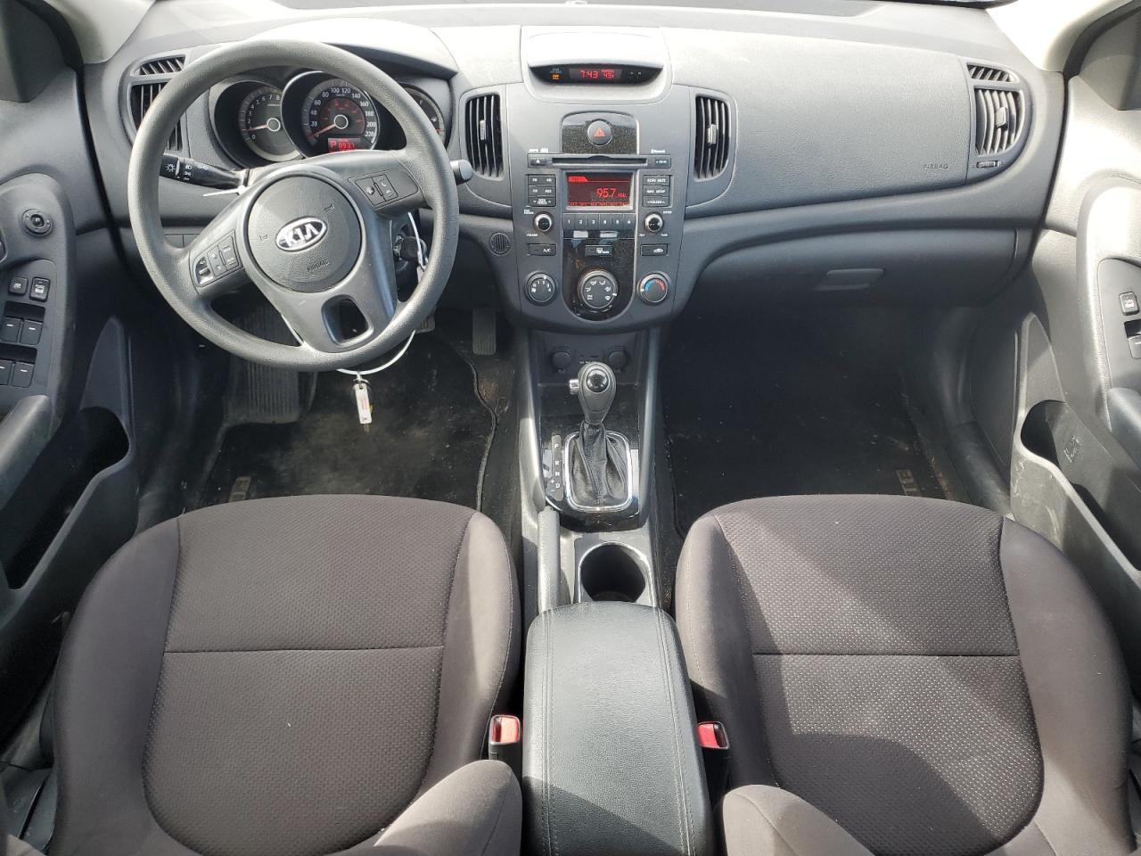 2013 KIA FORTE