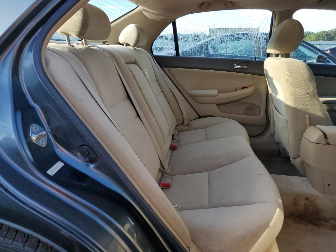 2004 HONDA ACCORD