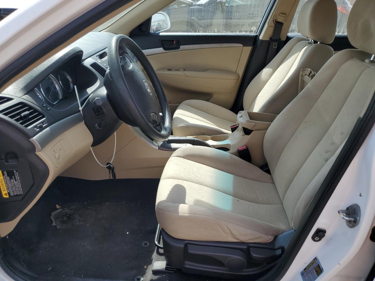 2010 HYUNDAI SONATA