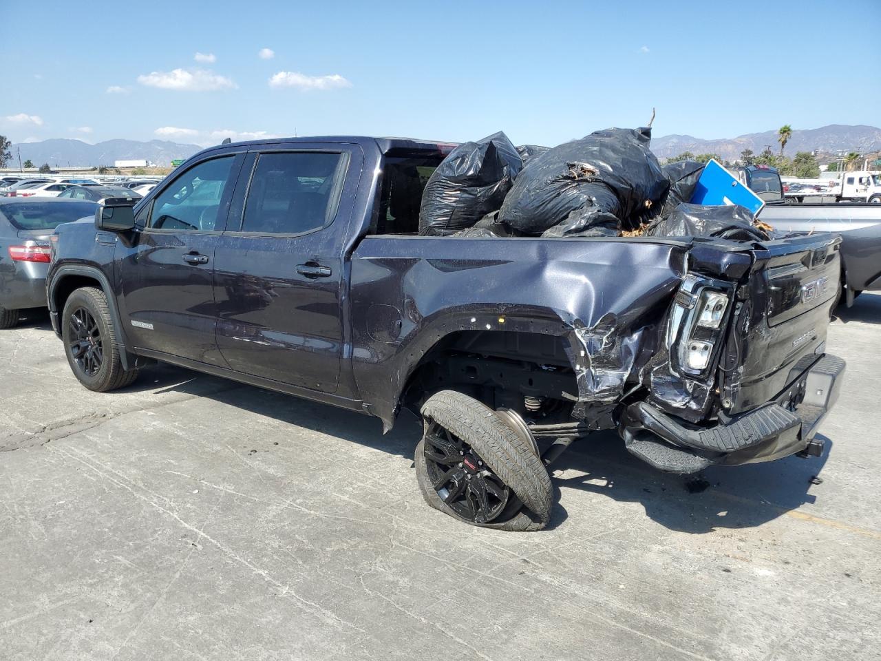 2022 GMC Sierra
