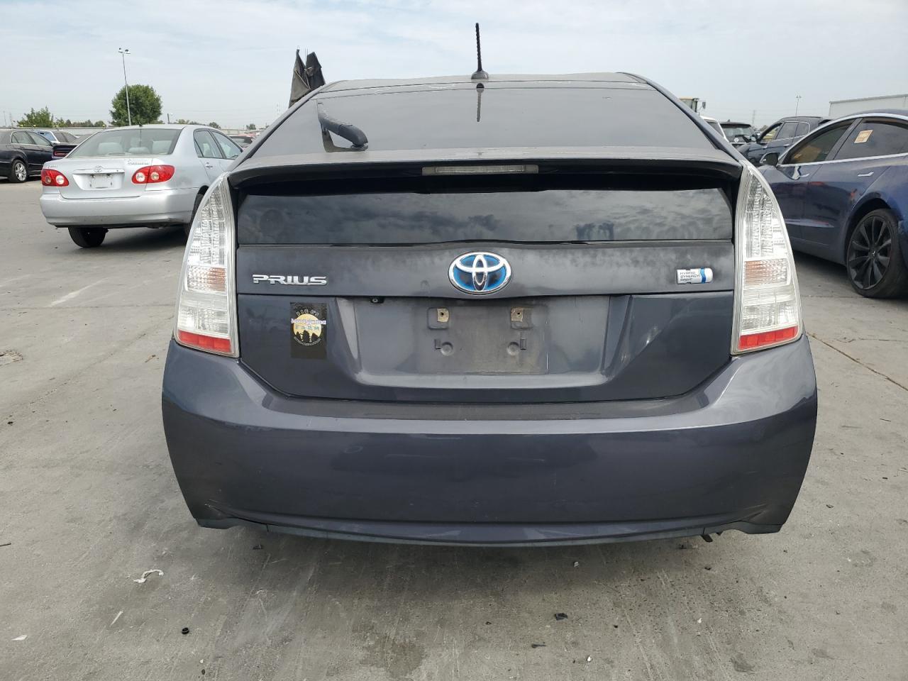2011 TOYOTA PRIUS