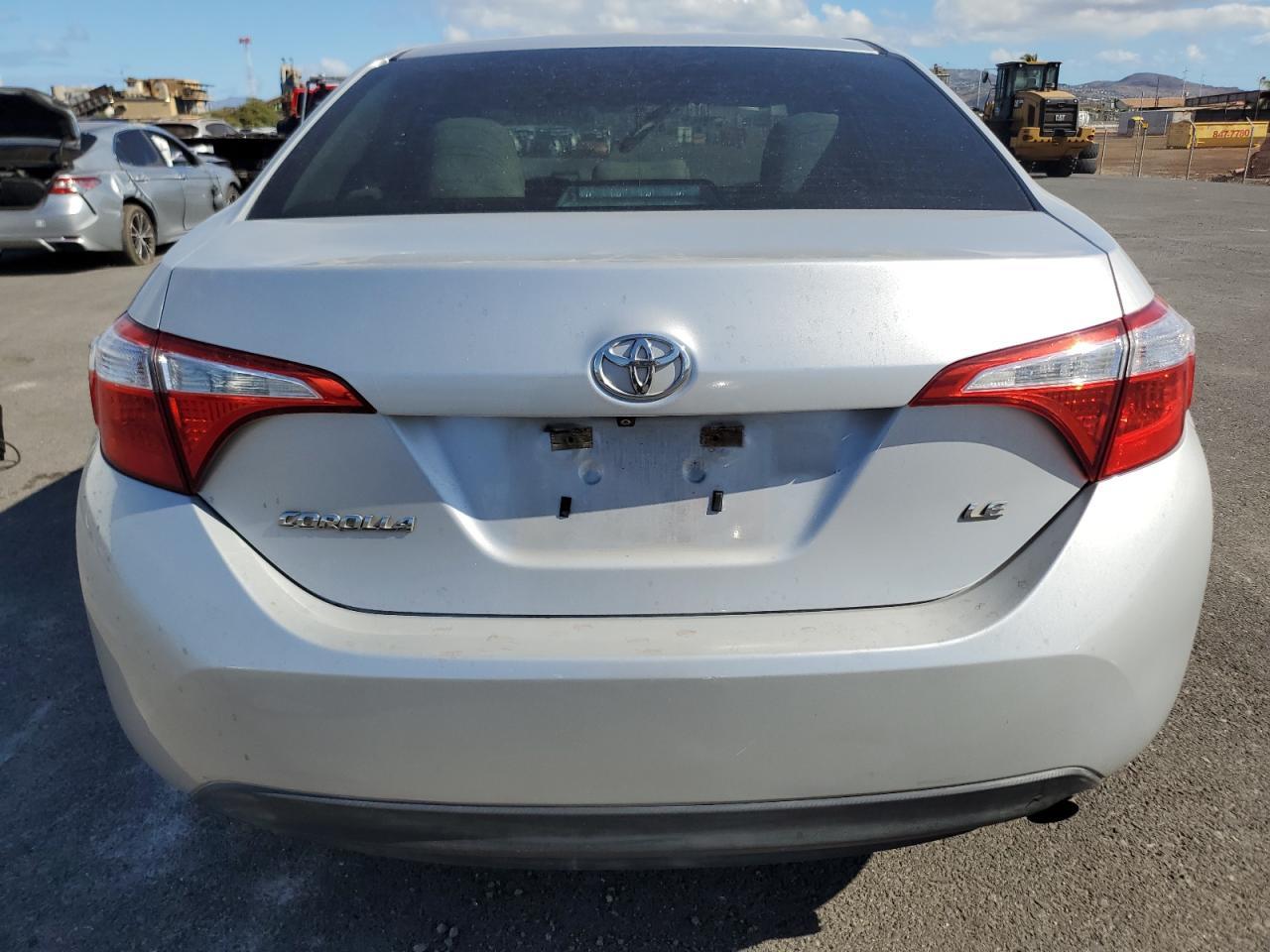 2015 TOYOTA COROLLA