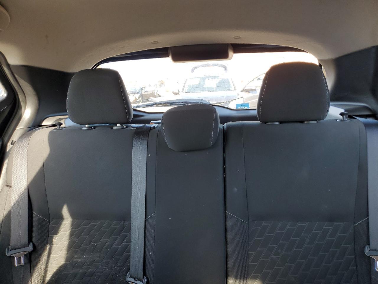 2021 NISSAN KICKS