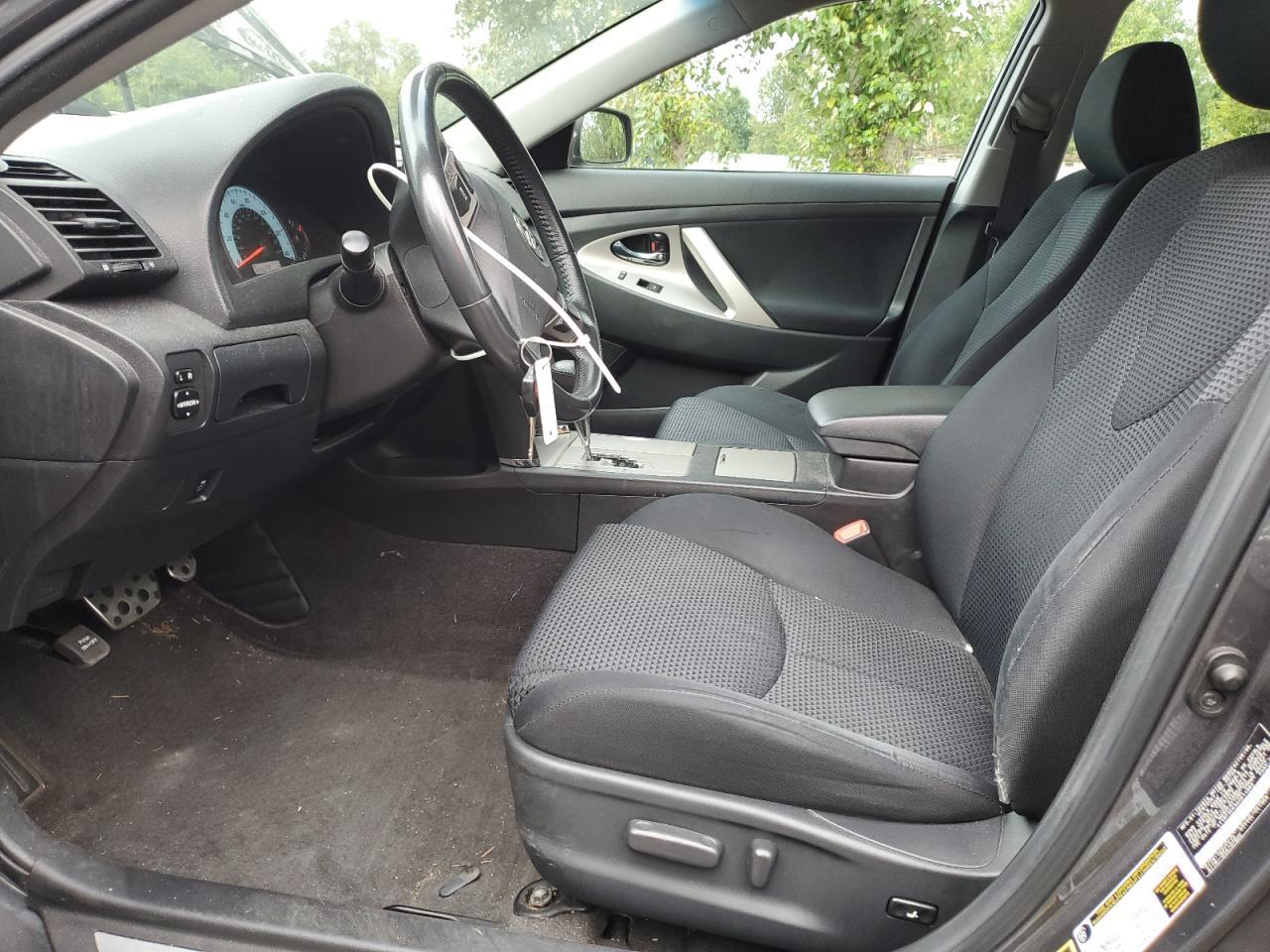 2010 TOYOTA CAMRY
