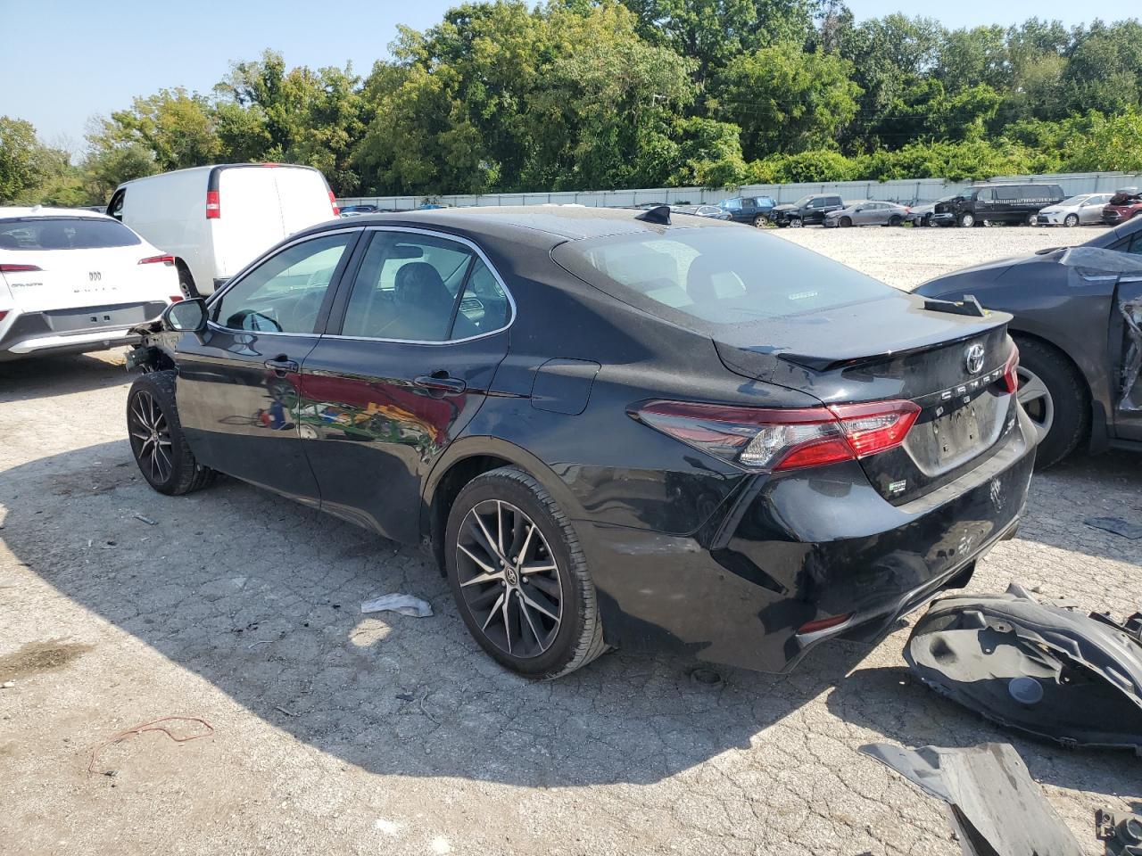 2022 TOYOTA CAMRY