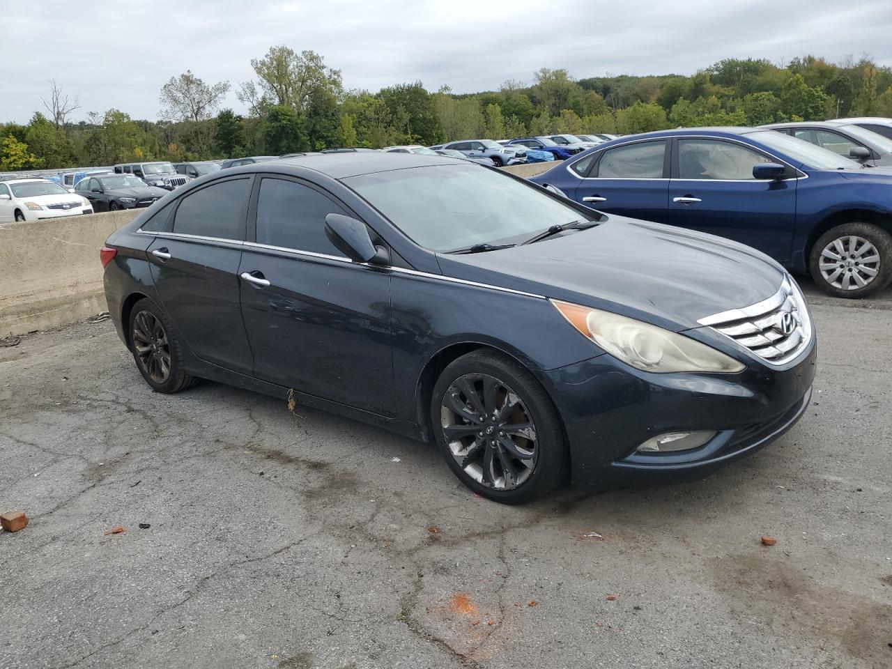 2011 HYUNDAI SONATA