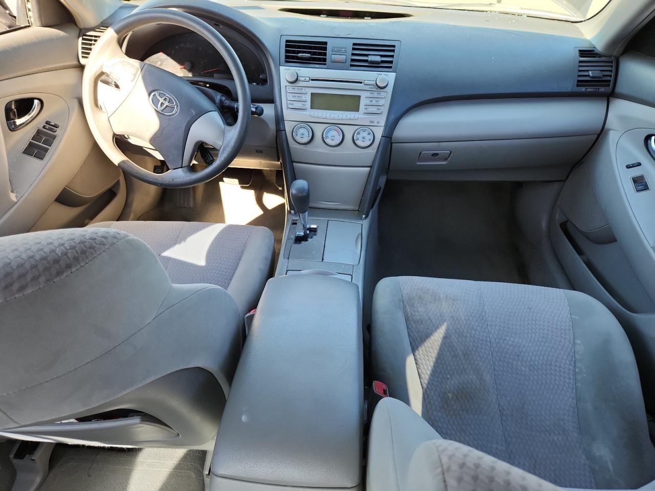 2011 TOYOTA CAMRY