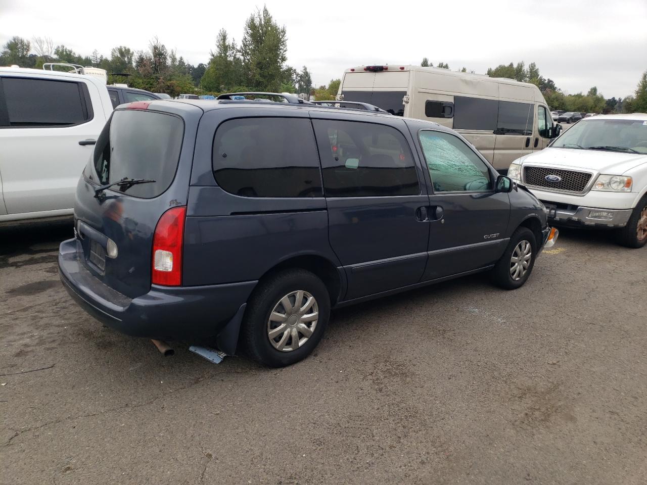 2000 NISSAN Quest