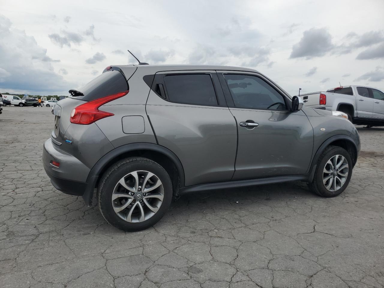 2012 NISSAN Juke
