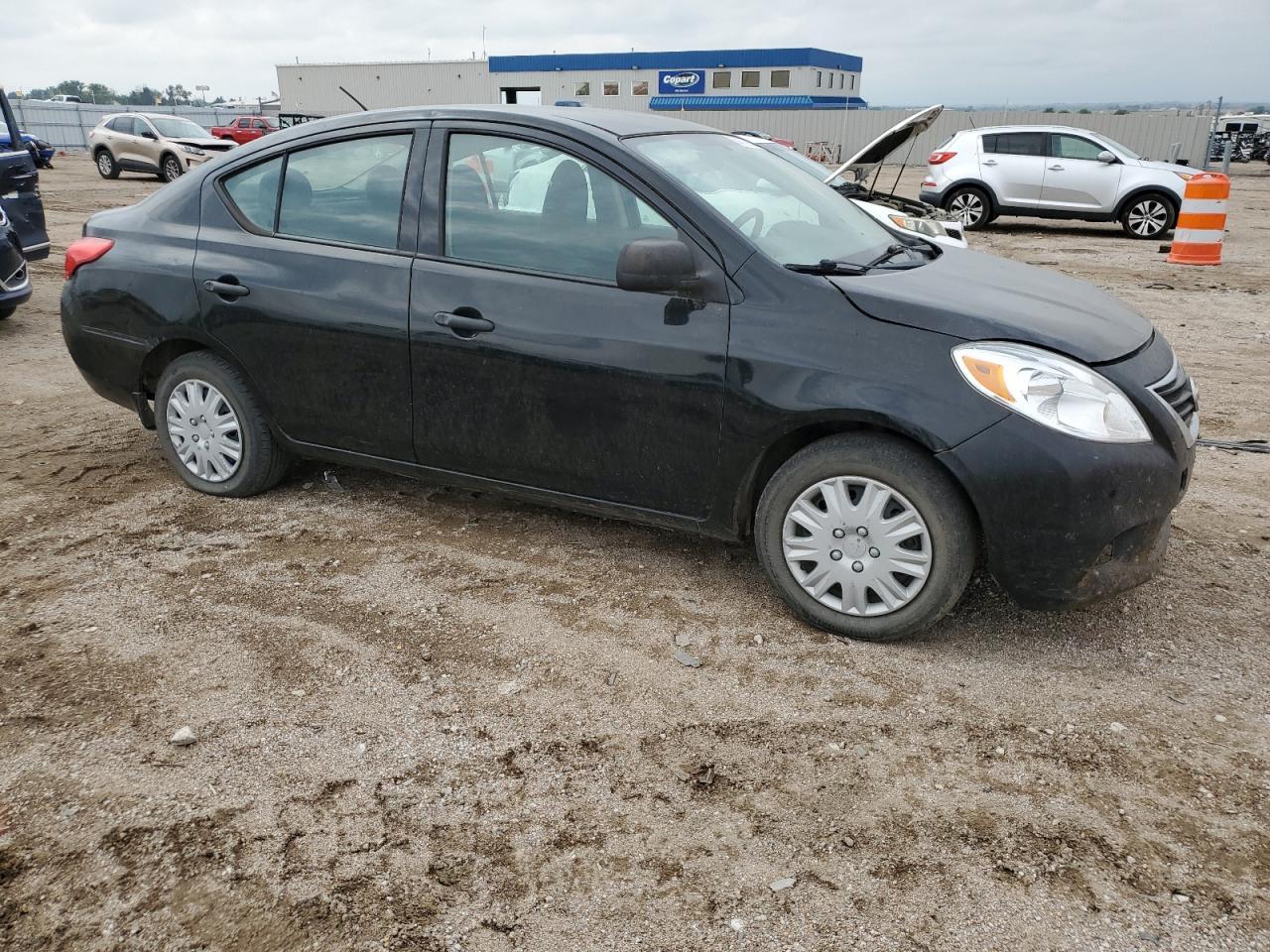 2014 NISSAN VERSA