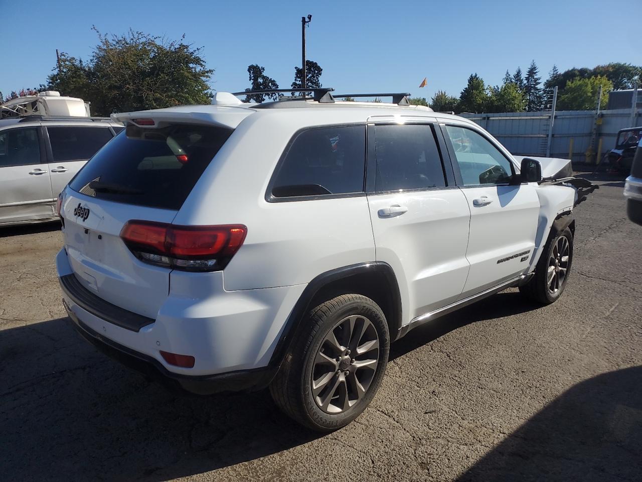 2016 JEEP Grand Cherokee