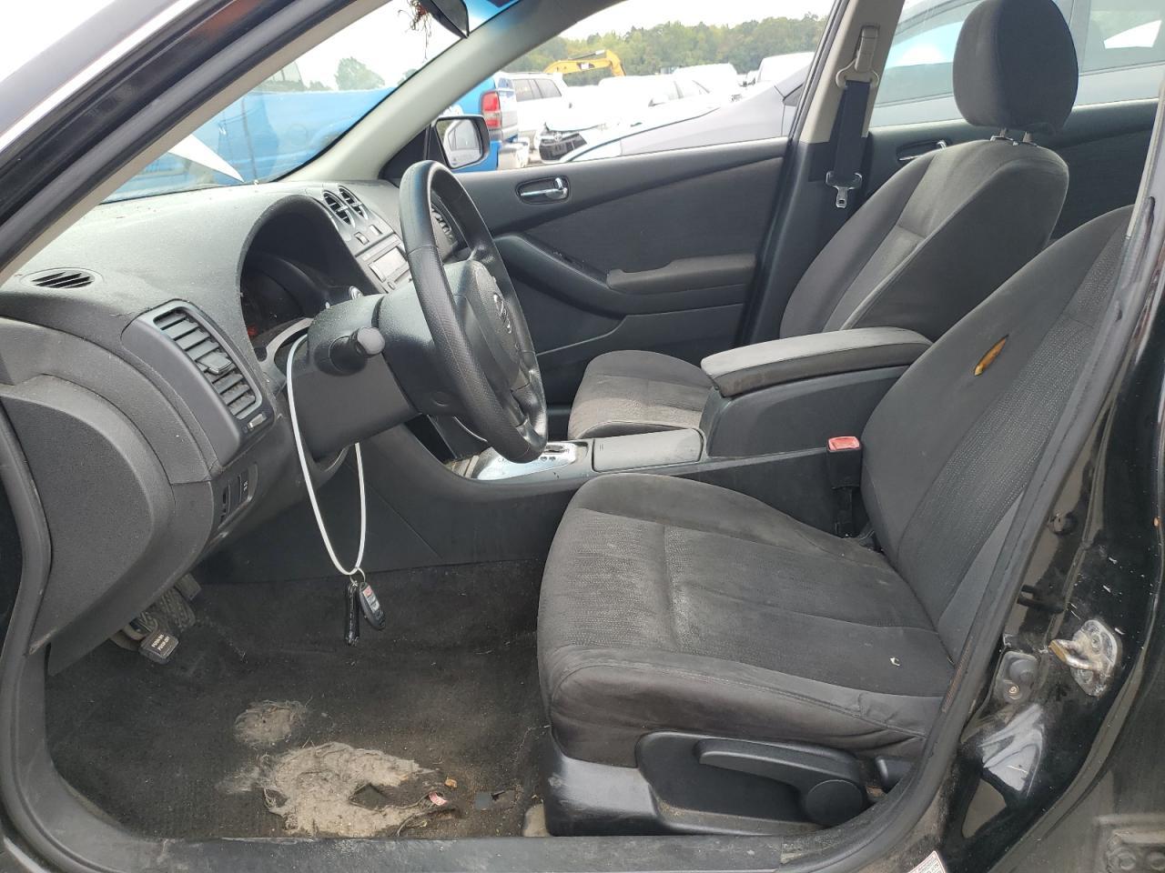 2010 NISSAN ALTIMA