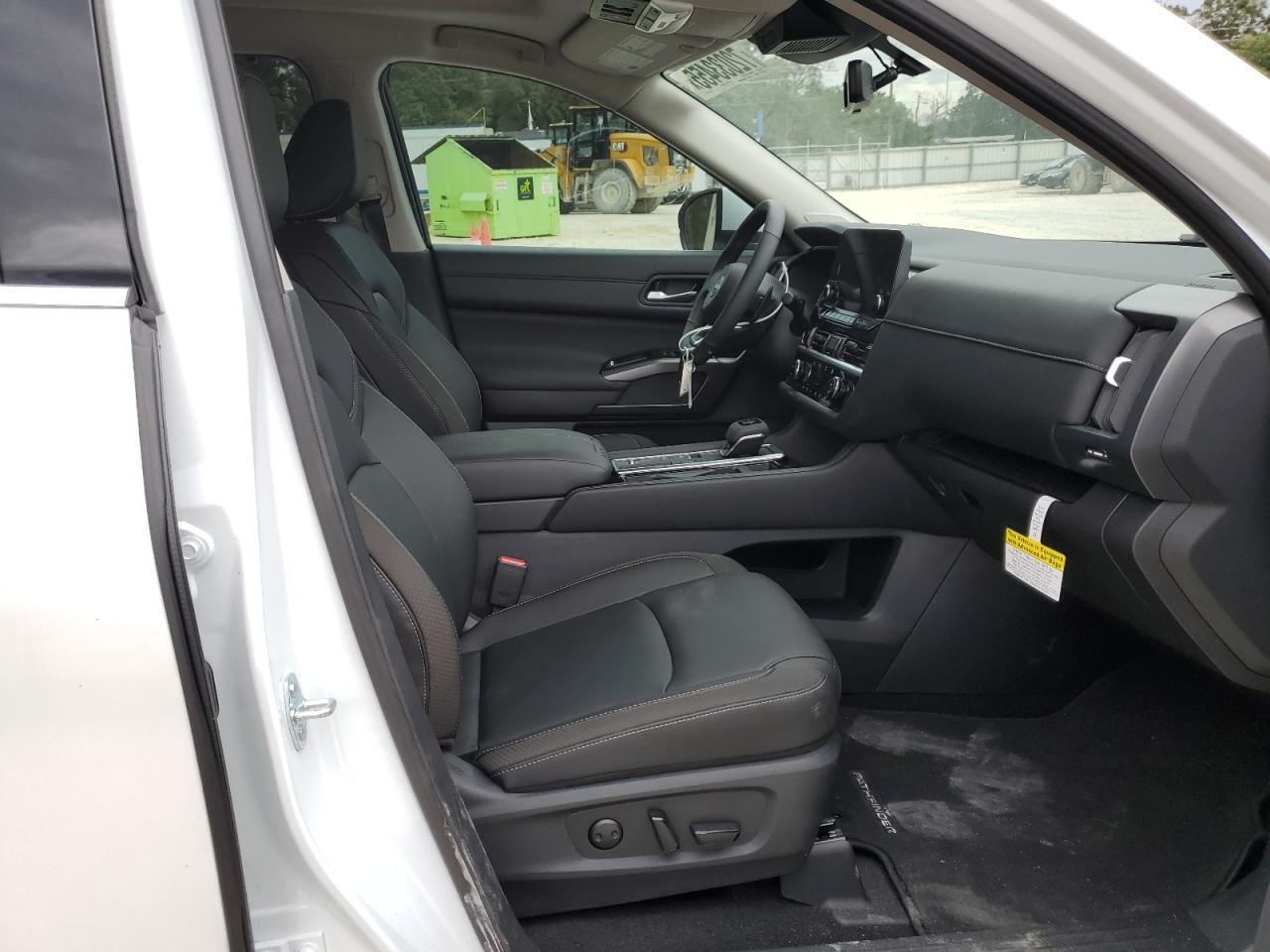 2025 NISSAN PATHFINDER