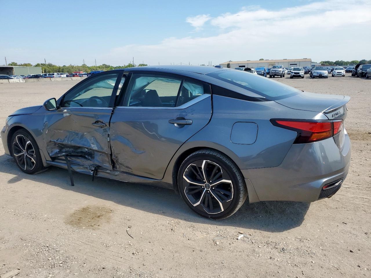 2023 NISSAN ALTIMA