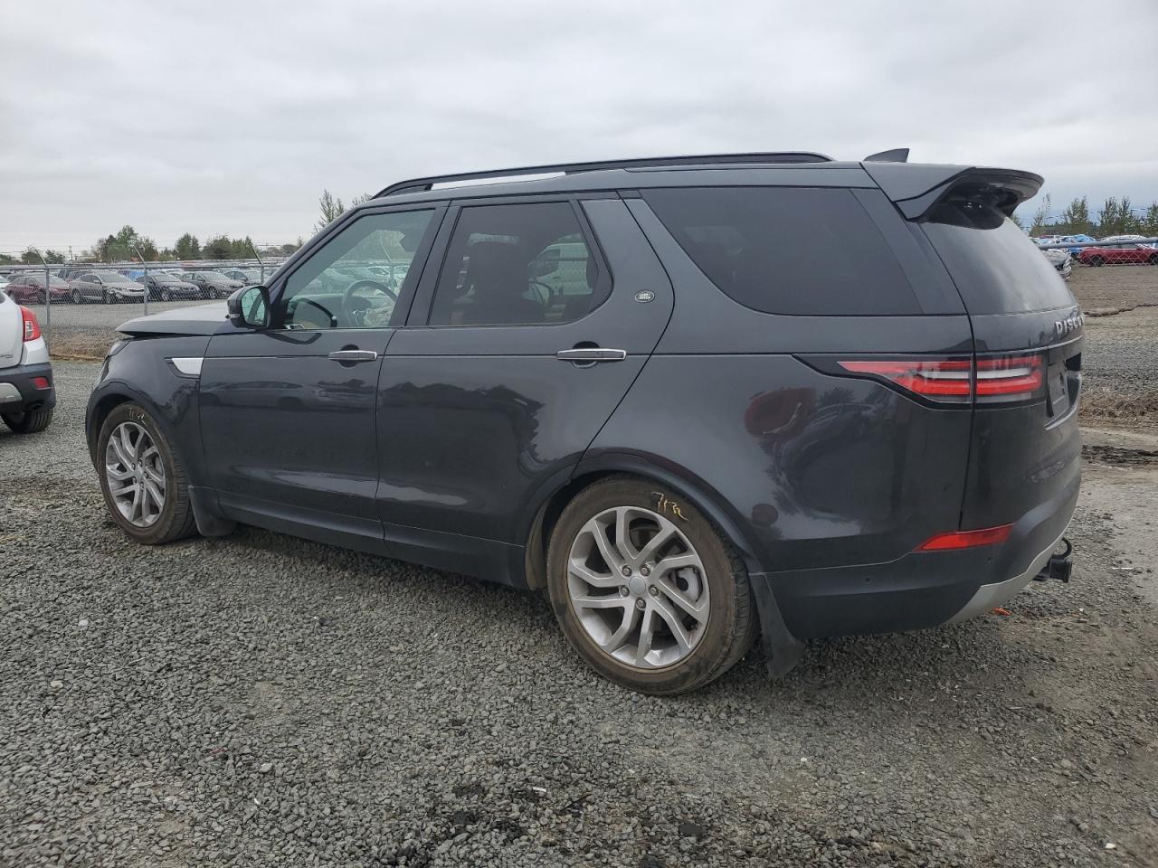 2018 LAND ROVER Discovery