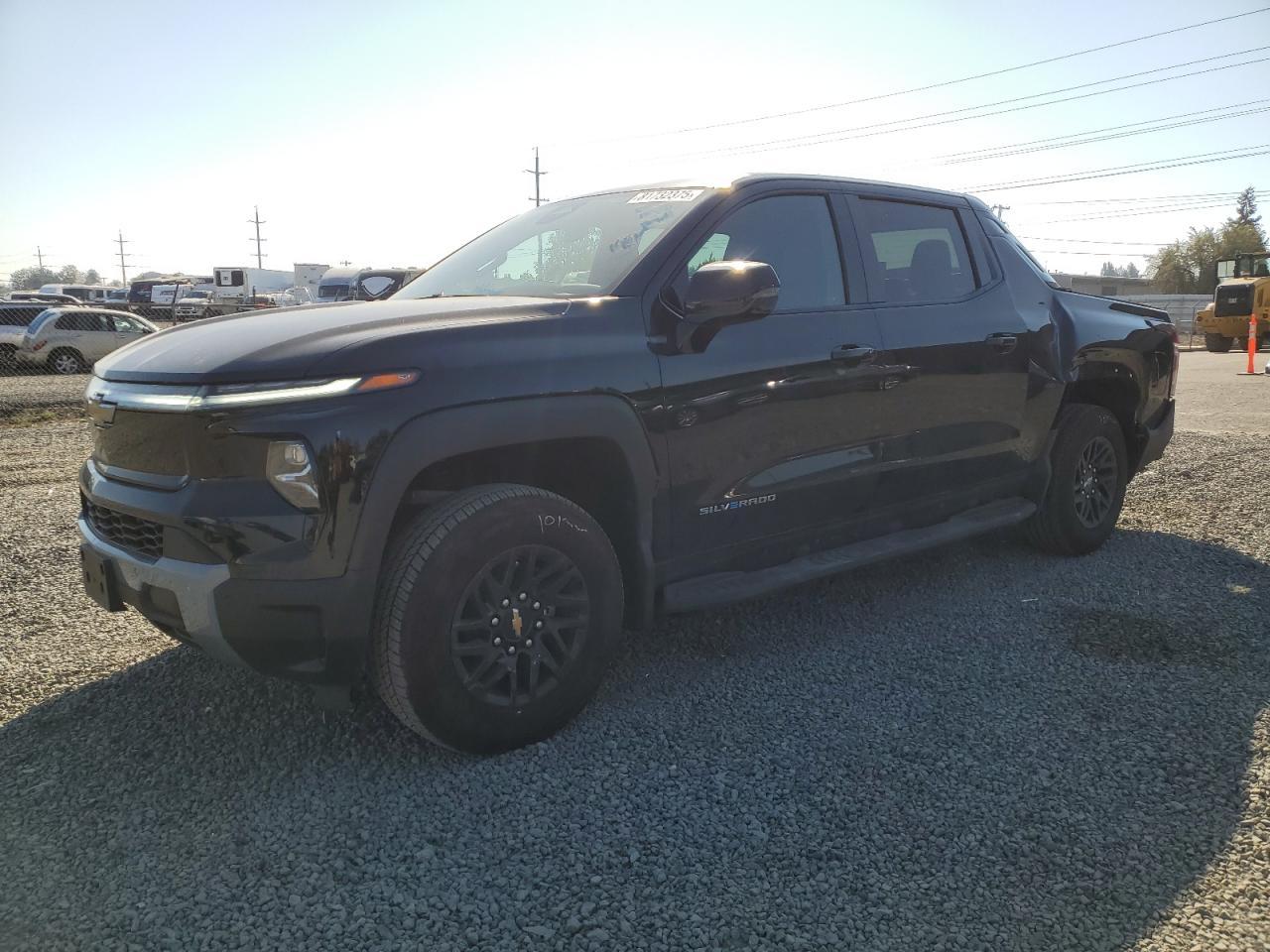 2025 CHEVROLET Silverado