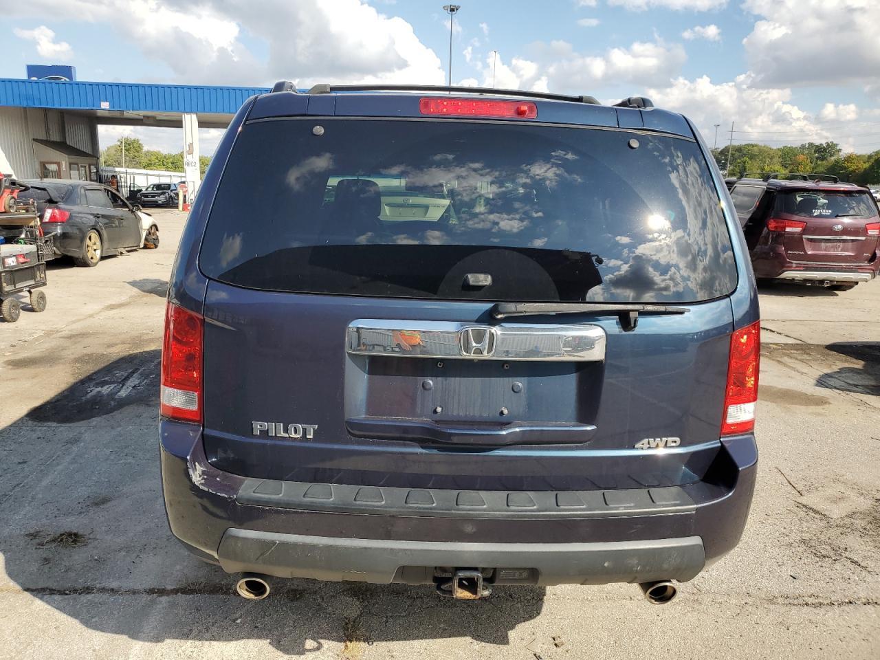 2011 HONDA PILOT