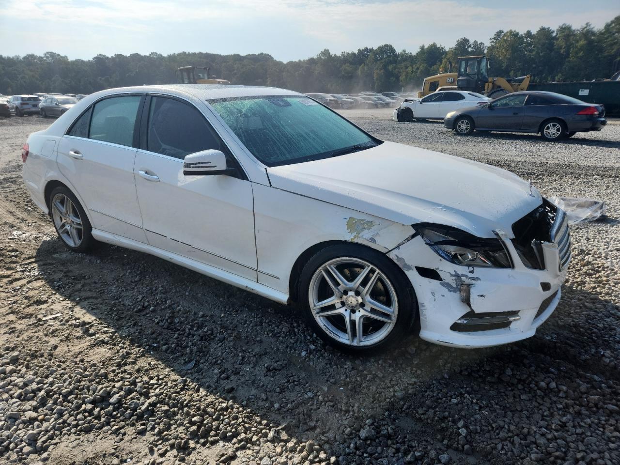 2013 MERCEDES-BENZ E-Class