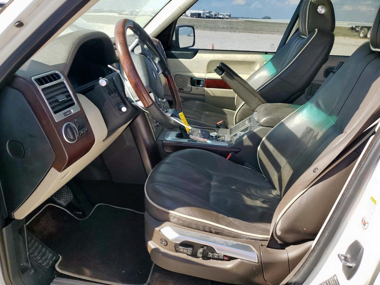 2011 LAND ROVER RANGE ROVER