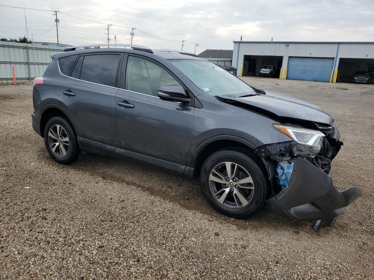 2016 TOYOTA RAV4