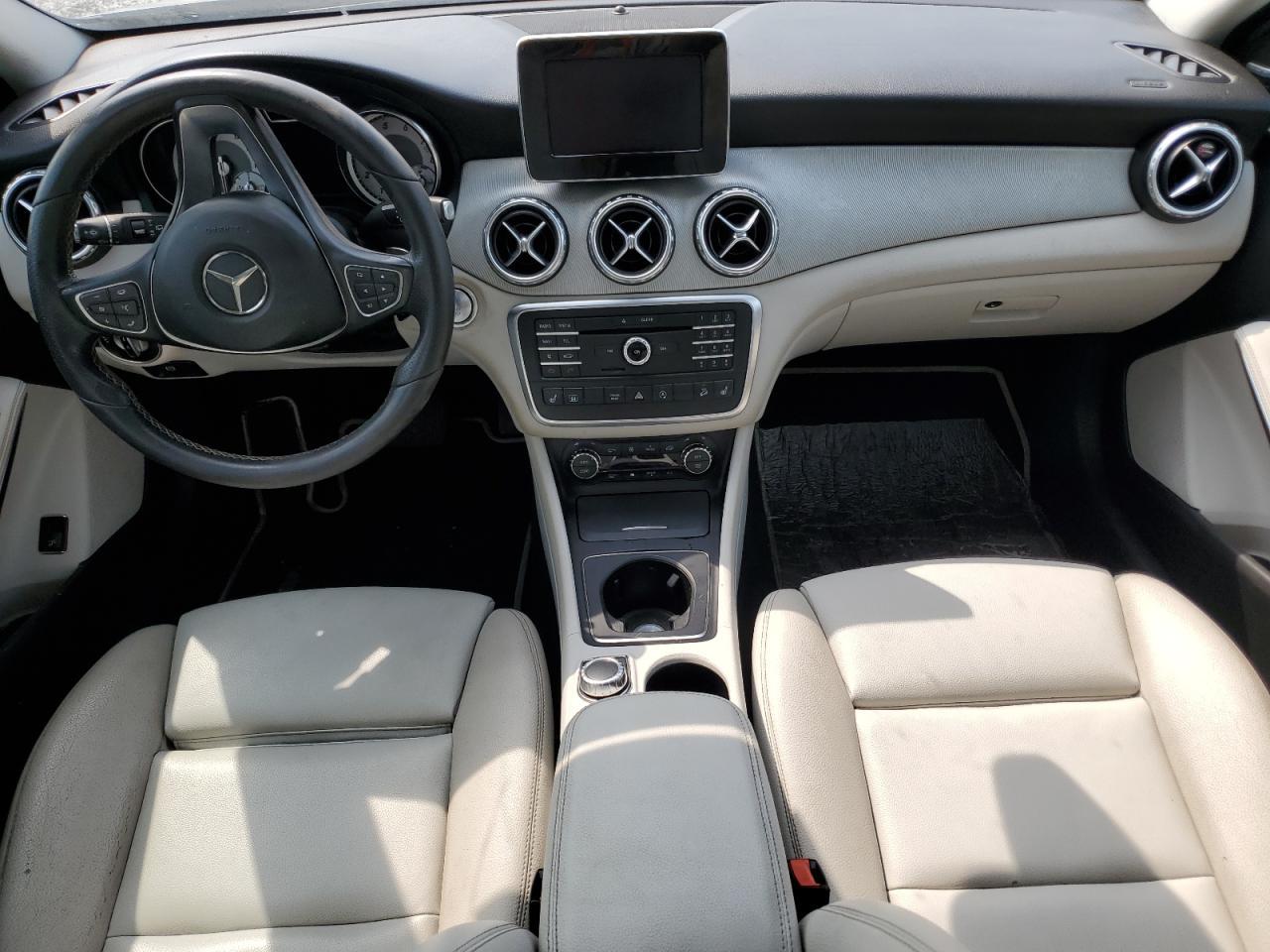 2017 MERCEDES-BENZ GLA-Class
