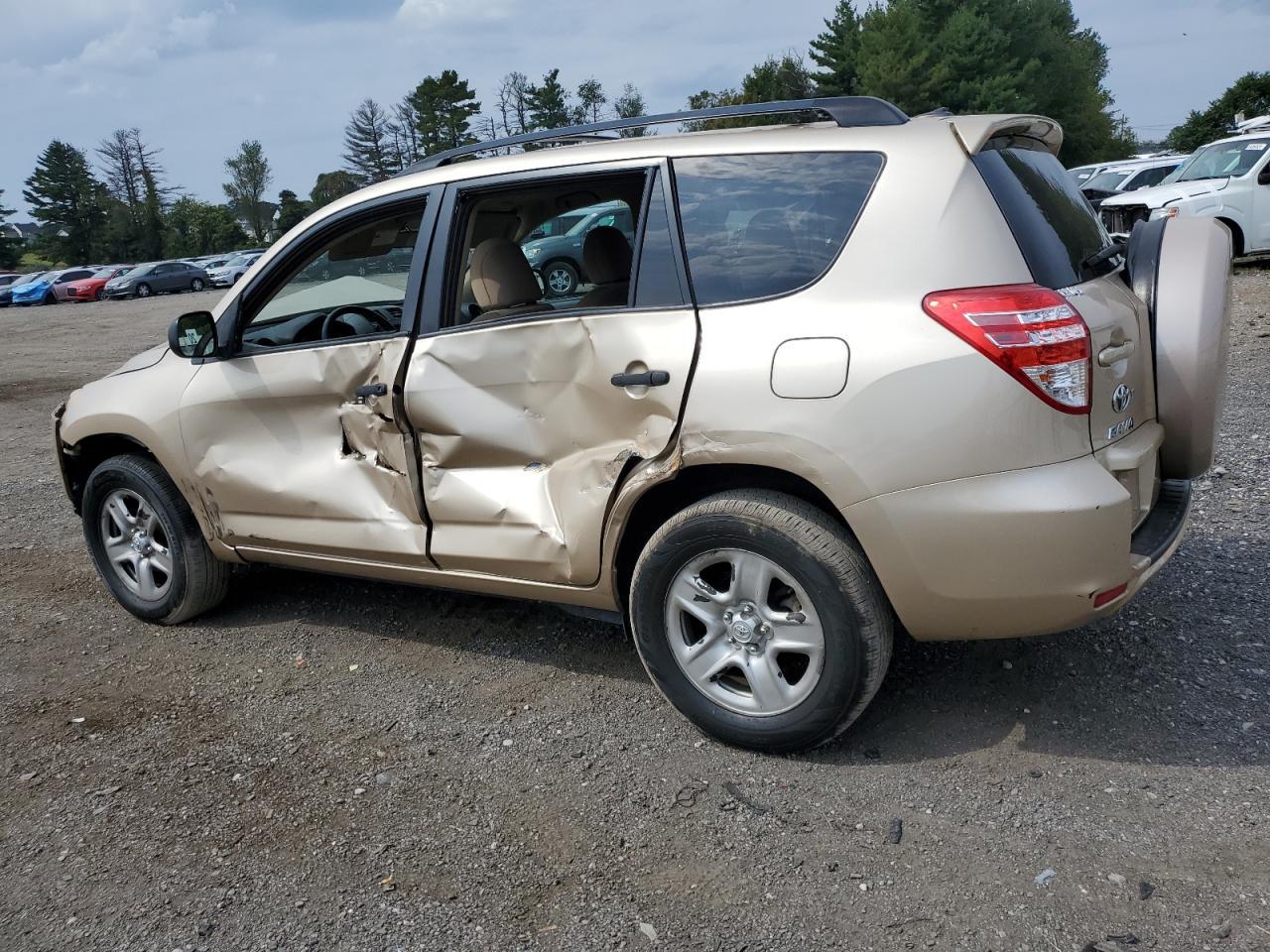2011 TOYOTA RAV4