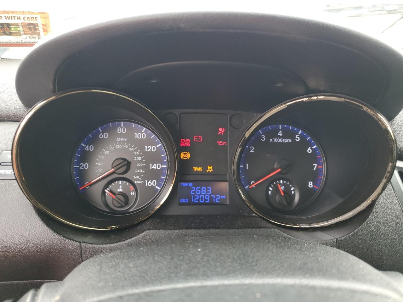 2012 HYUNDAI GENESIS