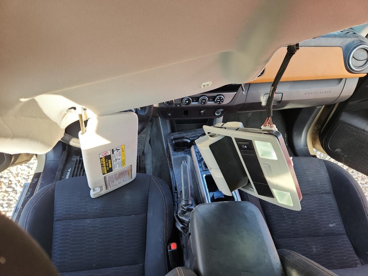 2017 TOYOTA TACOMA